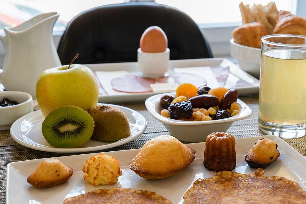 The Originals City - Hotel Saint-Martial, Limoges Centre Amenities photo