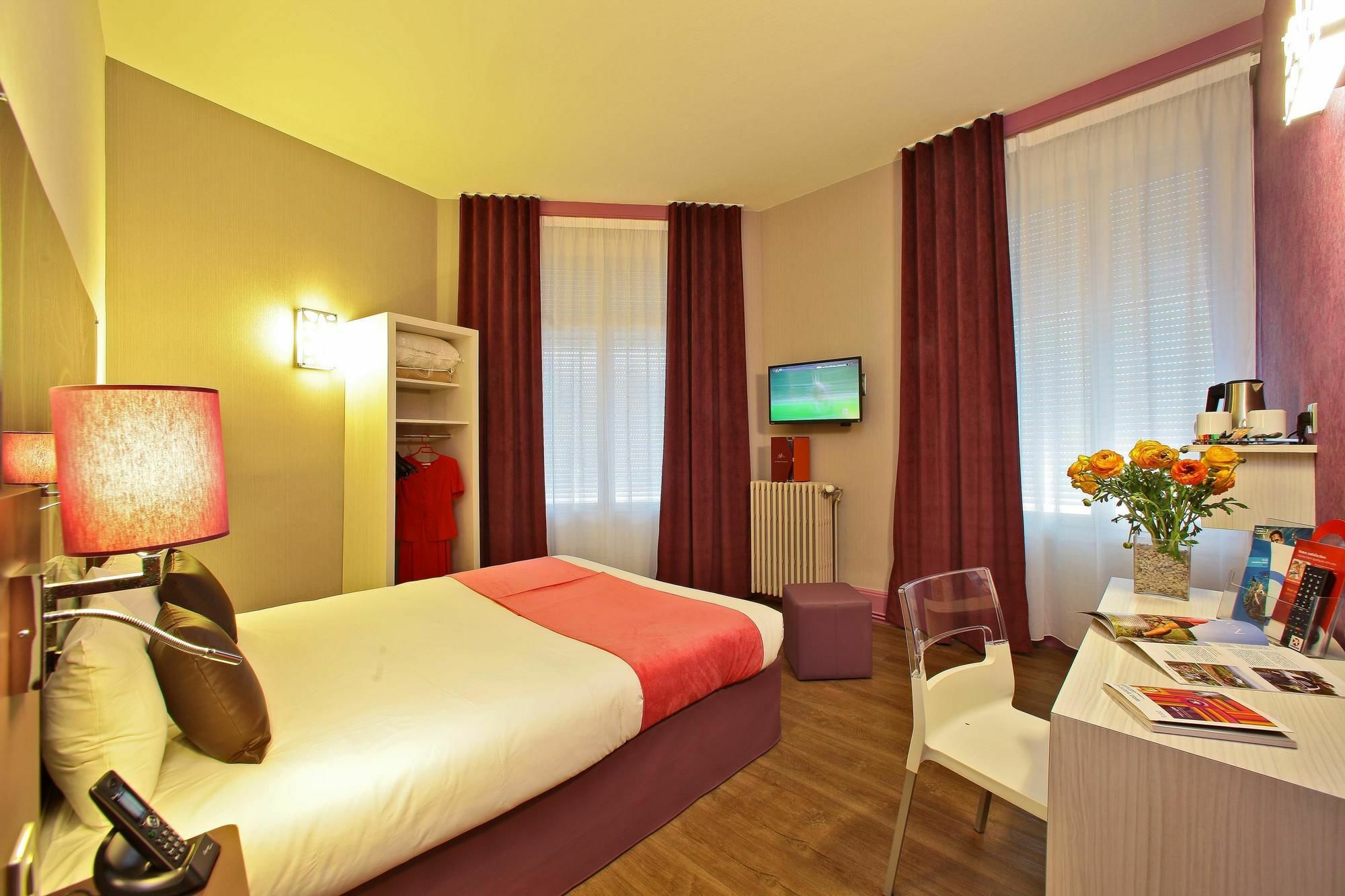 The Originals City - Hotel Saint-Martial, Limoges Centre Exterior photo