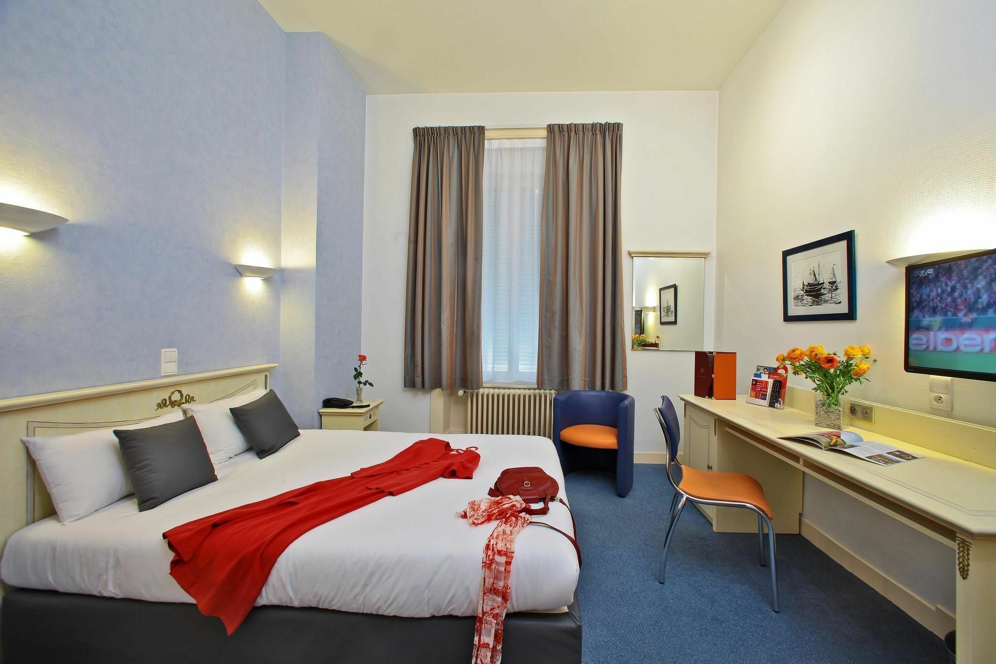 The Originals City - Hotel Saint-Martial, Limoges Centre Exterior photo